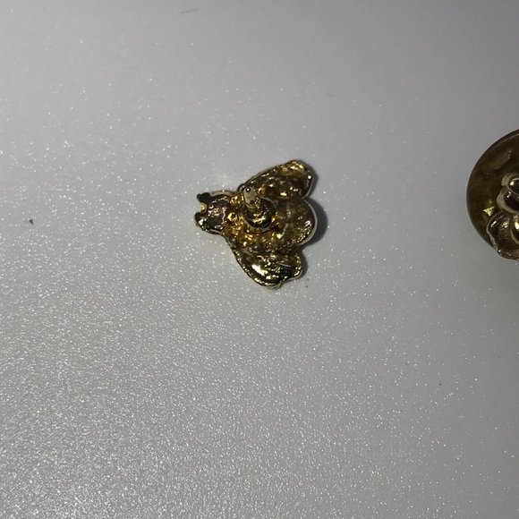 Vintage Gold Tone Bee Pin - Picture 4 of 5